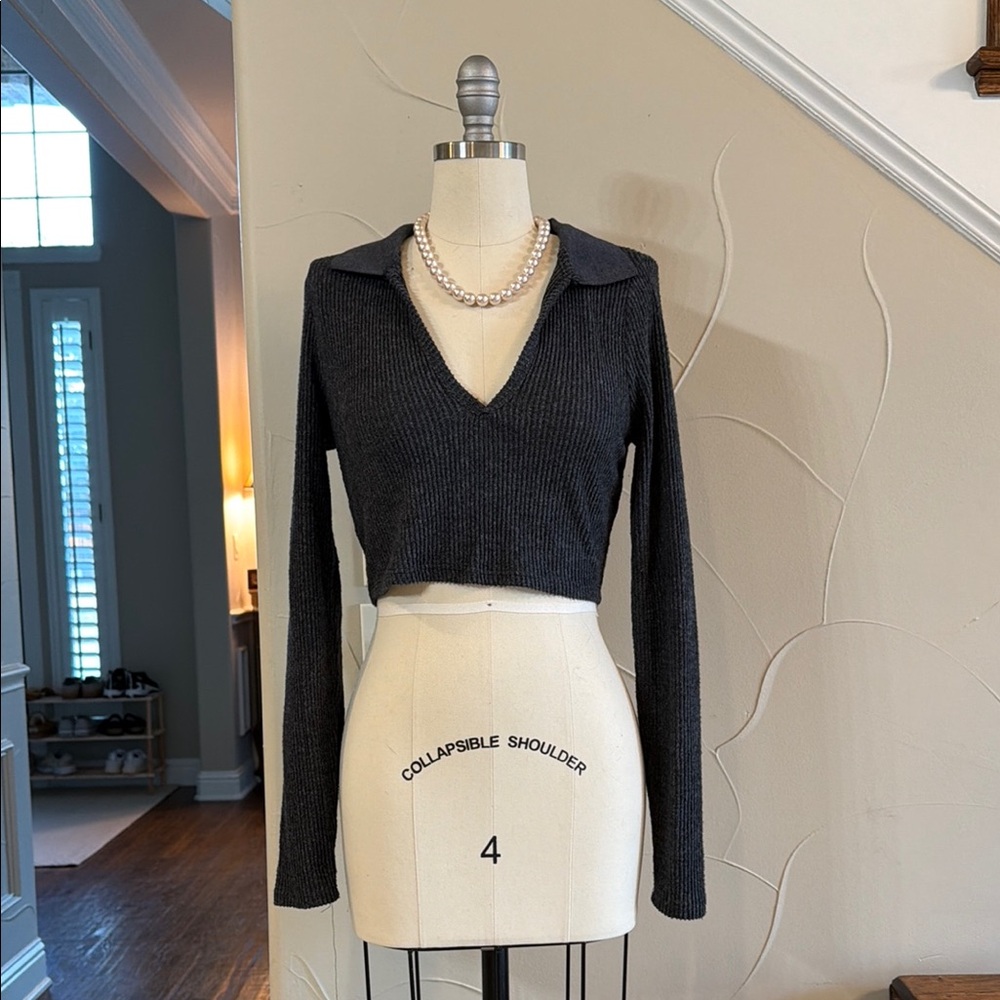 Cropped V-Neck Ribbed Top Charcoal Gray Target